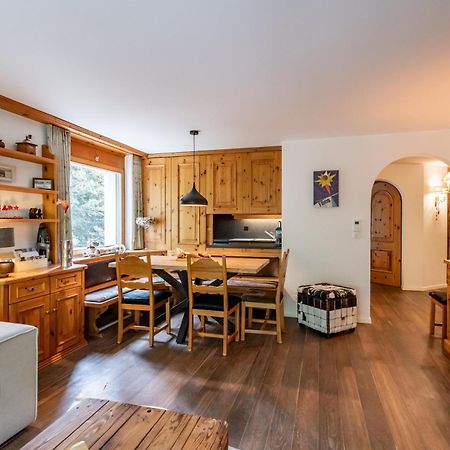 Chalet Belmont فيلمز المظهر الخارجي الصورة